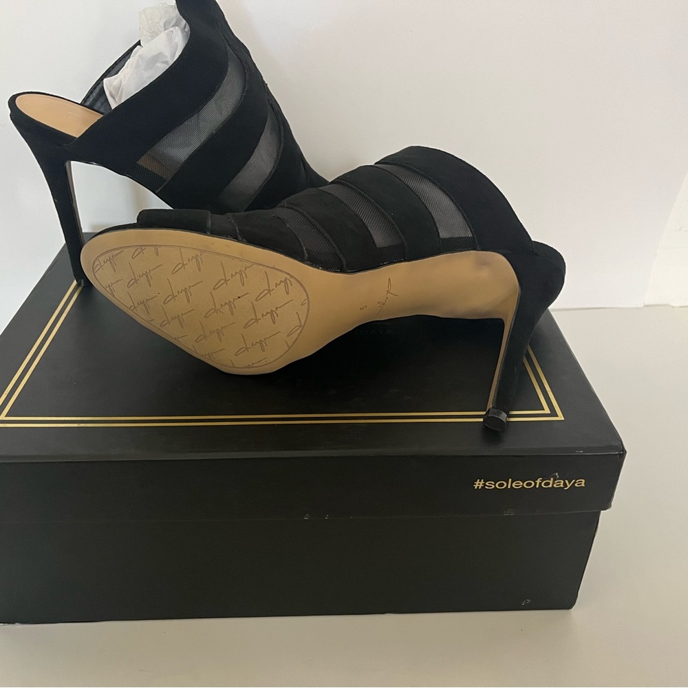 Daya by Zendaya Norwell mules